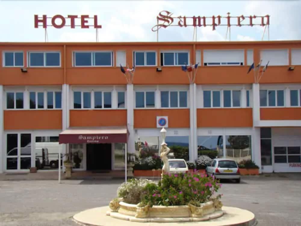 Hôtel Sampiero Bastia  Buitenkant foto