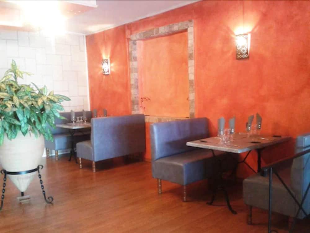 Hôtel Sampiero Bastia  Buitenkant foto